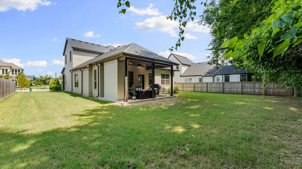 2823 N Whistle Post Dr, Fayetteville, AR