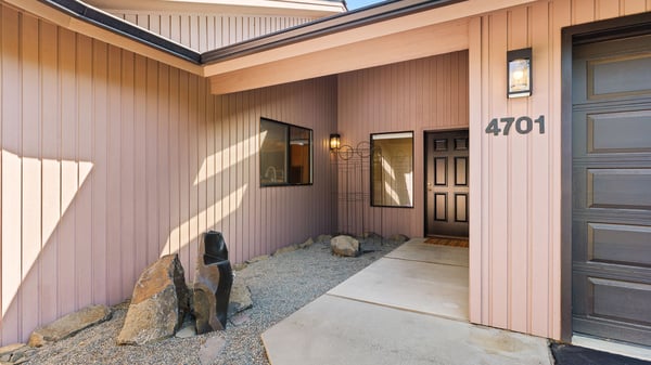 4701 Hilltop Lane, Yakima, WA