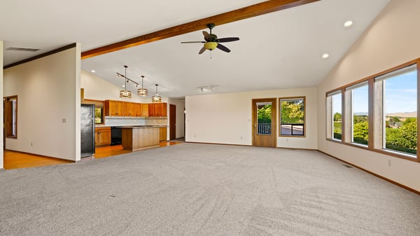 4701 Hilltop Lane, Yakima, WA