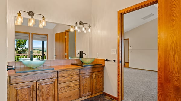 4701 Hilltop Lane, Yakima, WA