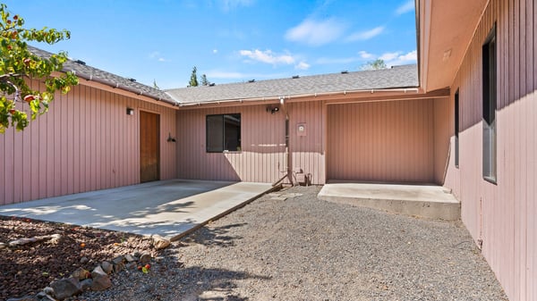 4701 Hilltop Lane, Yakima, WA