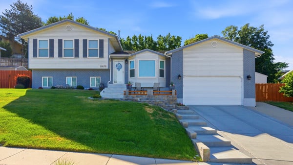 11875 S Elm Ridge Rd, Sandy, UT