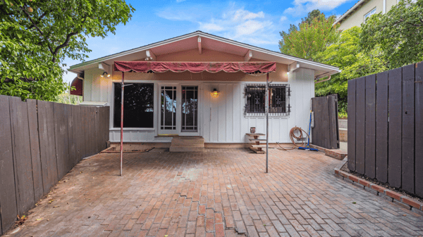 2132 Alcyona Dr, Los Angeles, CA
