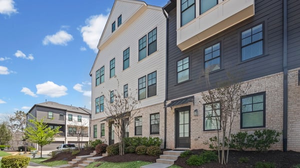 6623 Beacon Drive, Atlanta, GA