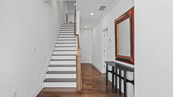 6623 Beacon Drive, Atlanta, GA