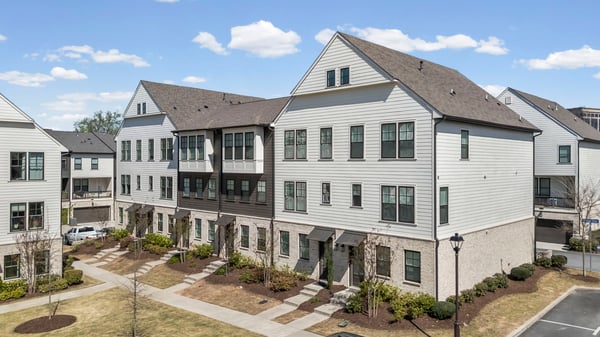 6623 Beacon Drive, Atlanta, GA