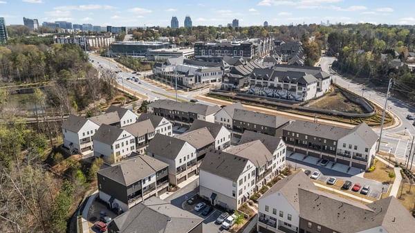 6623 Beacon Drive, Atlanta, GA