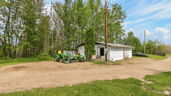 5115 TWP RD 540, Lac Ste. Anne County, AB