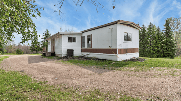 5115 TWP RD 540, Lac Ste. Anne County, AB