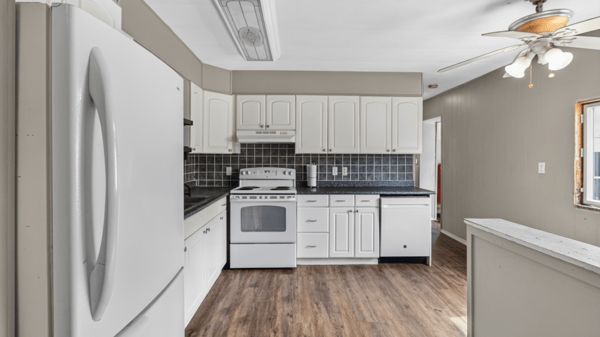 5115 TWP RD 540, Lac Ste. Anne County, AB