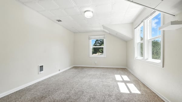 4480 SW Pasadena St, Portland, OR