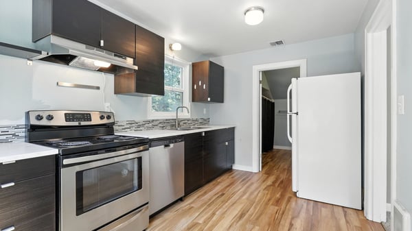 4480 SW Pasadena St, Portland, OR