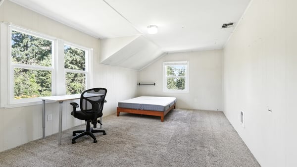 4480 SW Pasadena St, Portland, OR