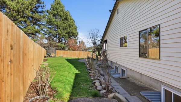 7175 Ridgegate Dr, Gladstone, OR