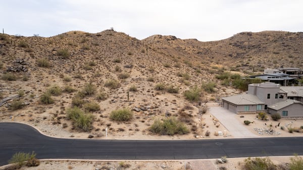 Elevated desert homesite with nearby hiking trail access and scenic mountain views. This Phoenix property combines natural desert beauty, privacy, and luxury custom home potential in a highly desirable hillside location.