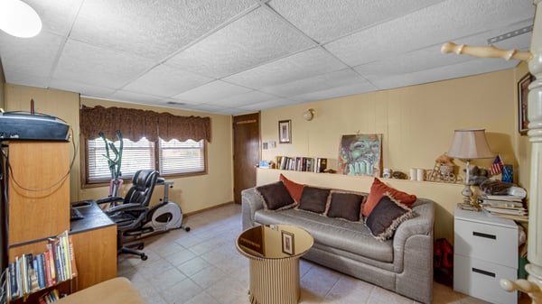 544 Thornwood Dr, South Holland, IL