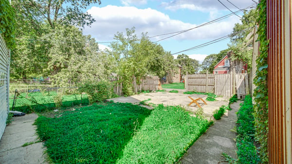 8245 South Burley Avenue, Chicago, IN