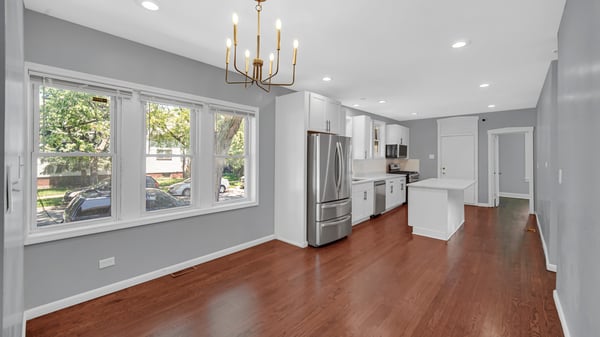 10001 South Wentworth Avenue, Chicago, IL