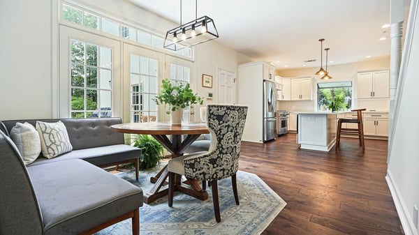 290 Plantation Way, Roswell, GA