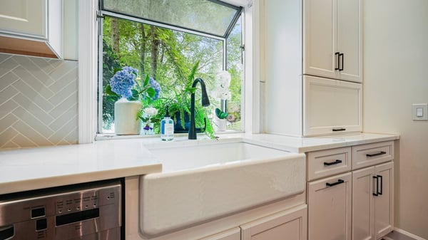 290 Plantation Way, Roswell, GA