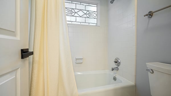 290 Plantation Way, Roswell, GA