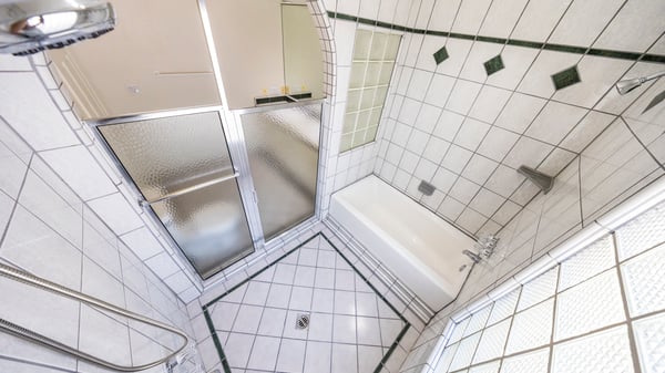 Huge walk in shower with tub