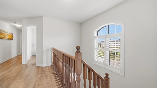 20 Viola St, East Gwillimbury, ON