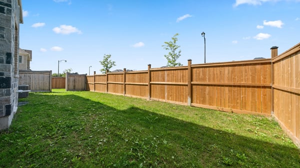 20 Viola St, East Gwillimbury, ON