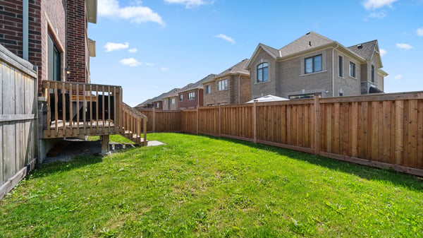 20 Viola St, East Gwillimbury, ON