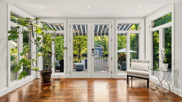 93 Hillview Rd, Aurora, ON