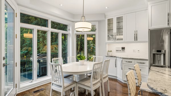 93 Hillview Rd, Aurora, ON