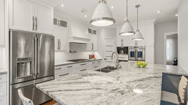 93 Hillview Rd, Aurora, ON