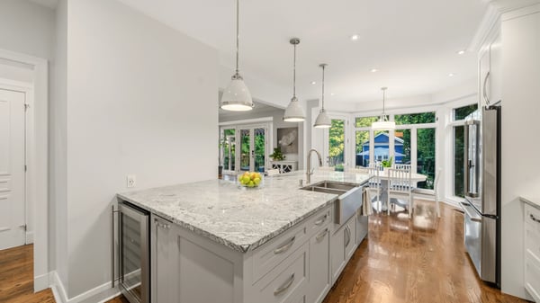 93 Hillview Rd, Aurora, ON