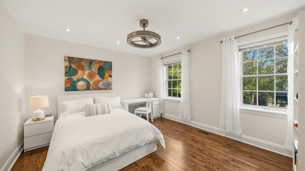 93 Hillview Rd, Aurora, ON