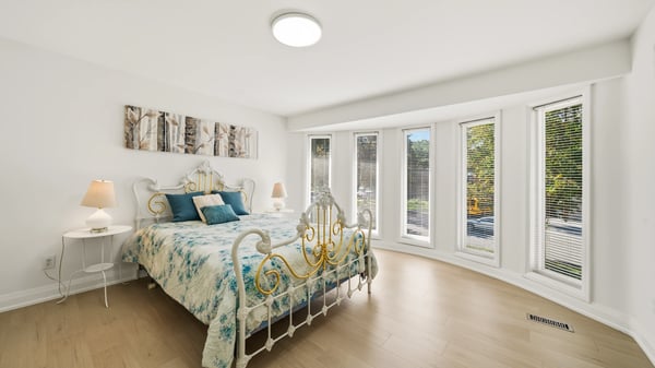 23 Janus Ct, North York, ON