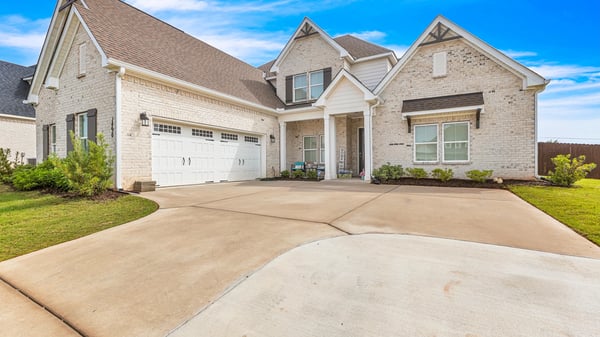 1490 Tullahoma Dr, Prattville, AL