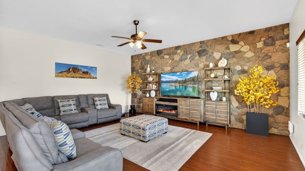 21288 E Russet Rd, Queen Creek,, AZ