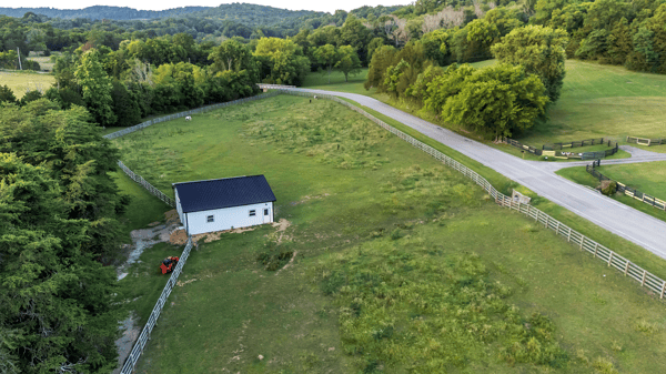 6923 Cross Keys Rd, College Grove, TN