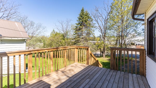 18 Susan Street W, Huntsville (Chaffey), ON