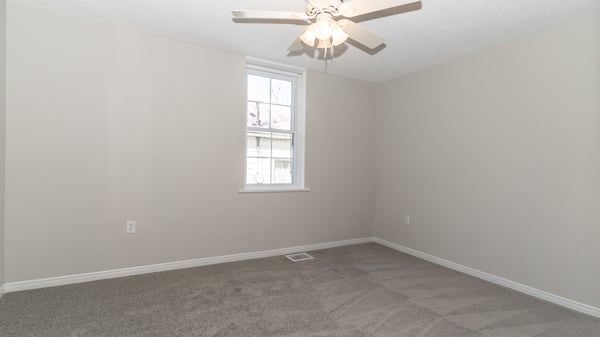 18 Susan Street W, Huntsville (Chaffey), ON