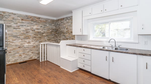 18 Susan Street W, Huntsville (Chaffey), ON
