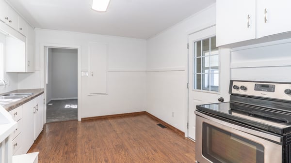 18 Susan Street W, Huntsville (Chaffey), ON