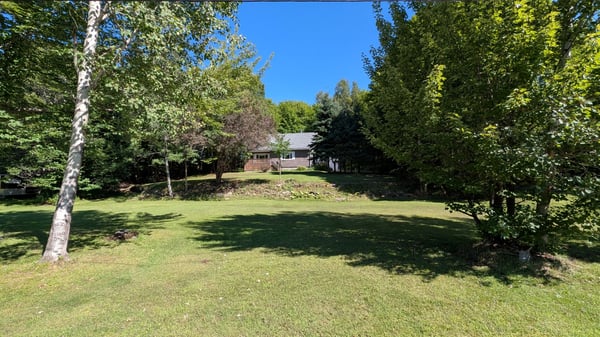 66 Hanes Road, Huntsville, ON