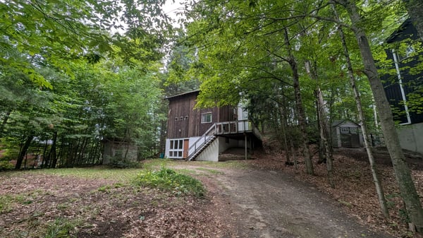 213 Woodland Drive, Huntsville, ON