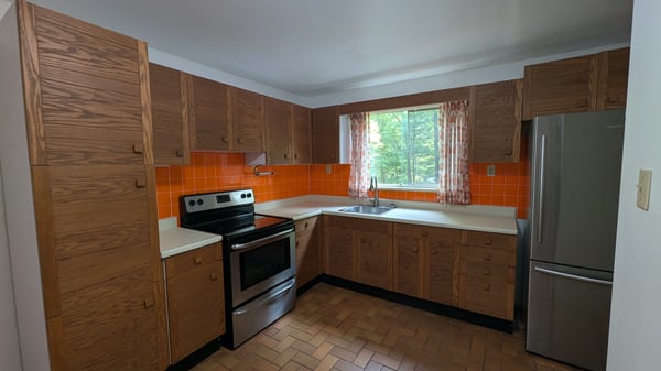 213 Woodland Drive, Huntsville, ON