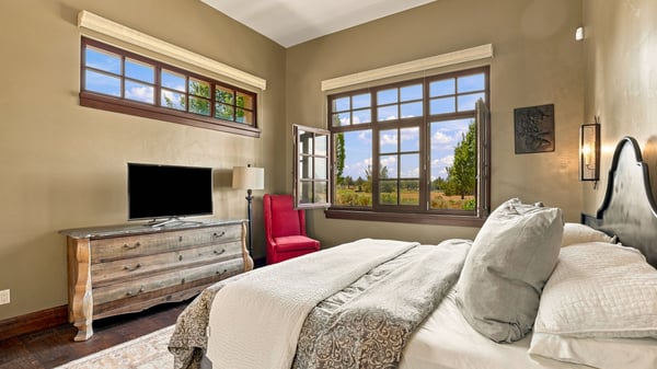 11540 NE Canyons Ranch Drive, Terrebonne, OR
