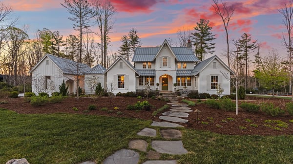 97 Emerald Necklace Dr, Asheville, NC