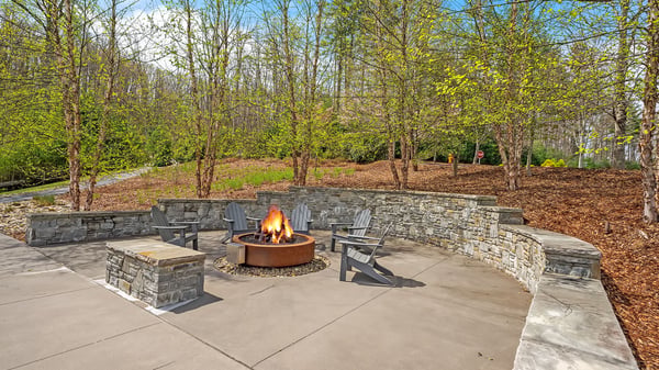 97 Emerald Necklace Dr, Asheville, NC