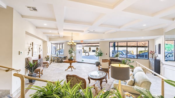 901 Deep Valley Drive, Rolling Hills Estates, CA