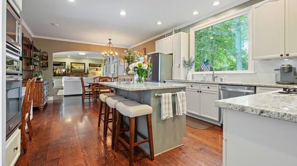 710 Waterview Trail, Alpharetta, GA